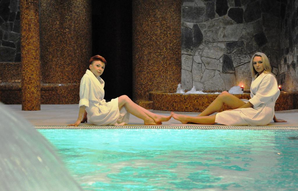 Hotel Karino Spa Polańczyk Buitenkant foto