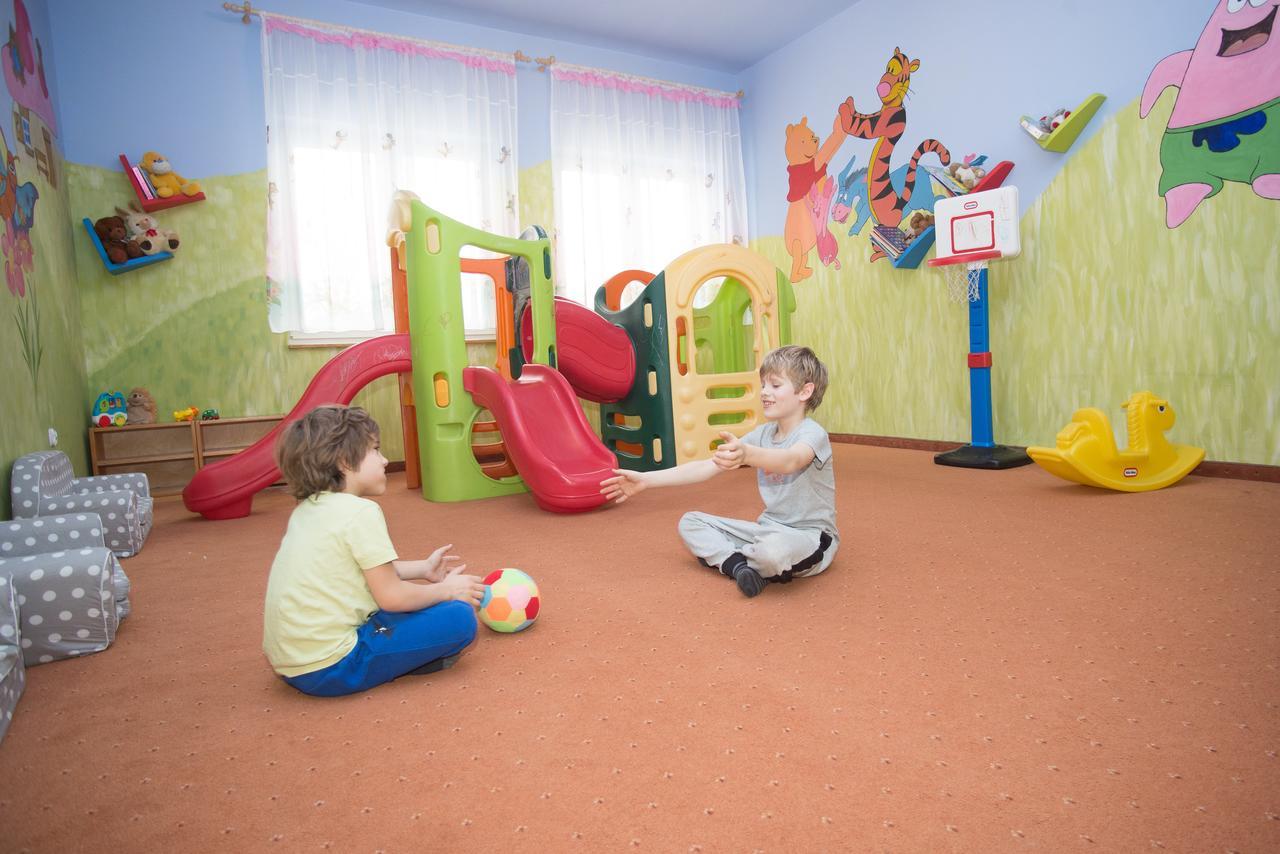 Hotel Karino Spa Polańczyk Buitenkant foto