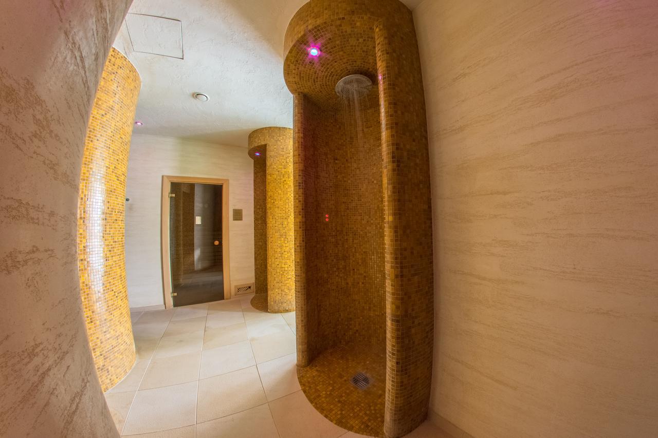 Hotel Karino Spa Polańczyk Buitenkant foto