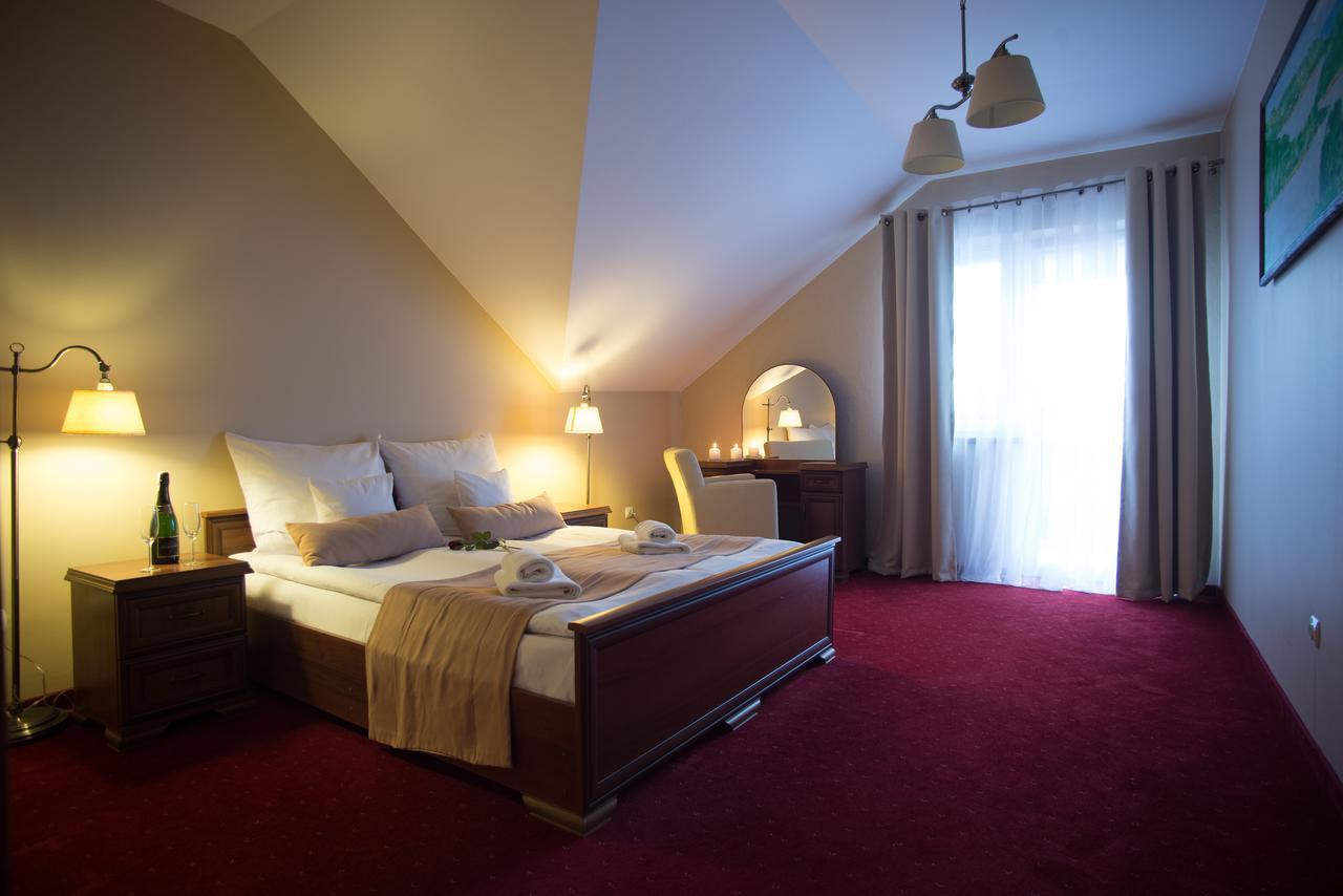 Hotel Karino Spa Polańczyk Buitenkant foto