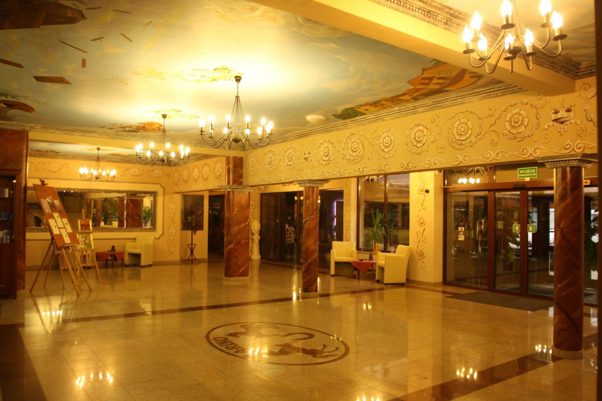 Hotel Karino Spa Polańczyk Buitenkant foto