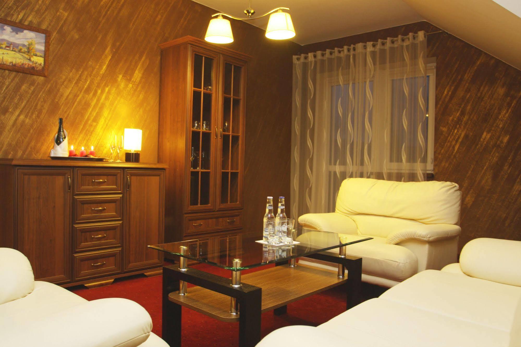 Hotel Karino Spa Polańczyk Buitenkant foto
