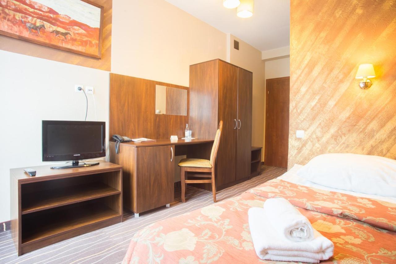 Hotel Karino Spa Polańczyk Buitenkant foto